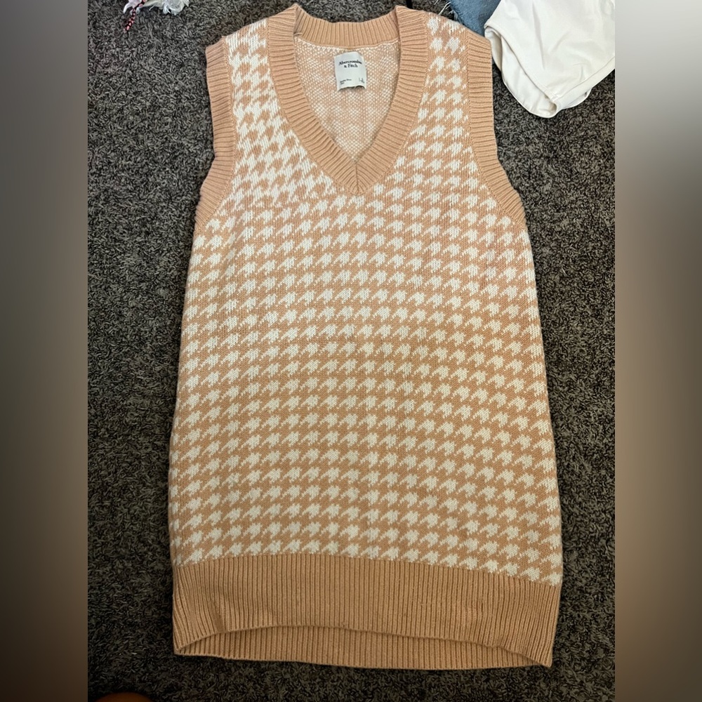 AMERICAN EAGLE SWEATER DRESS